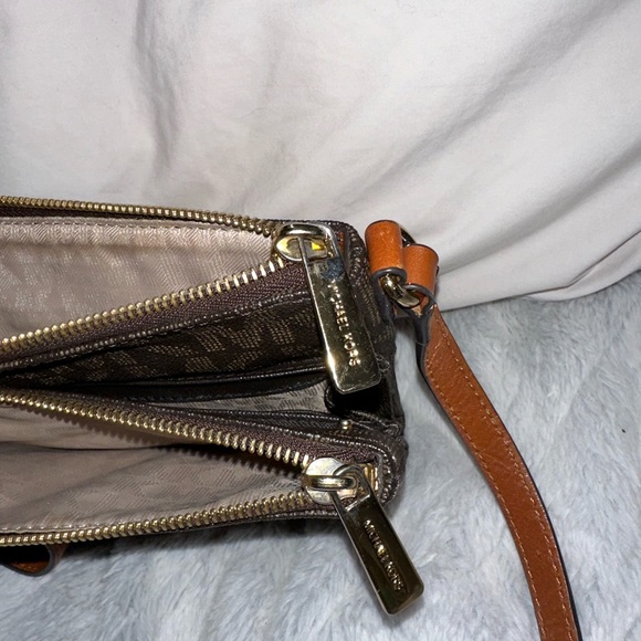 Michael Kors Fulton Monogramed Cross Body Purse - Picture 8 of 11